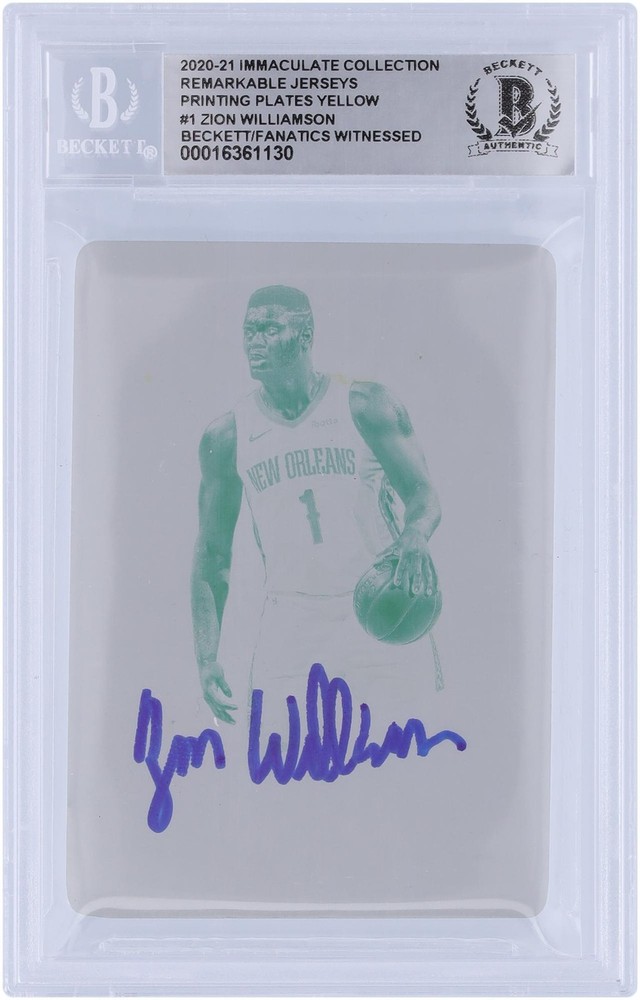 Zion Williamson Pelicans Autographed 2020-21 Panini Immaculate #1 #1/1 BAS Card