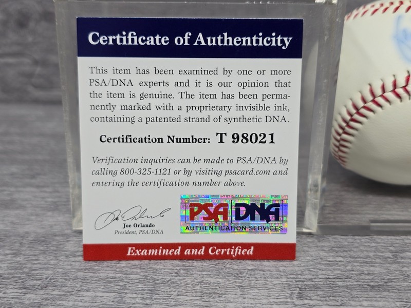 George Brett Signed Autograph MLB Baseball PSA DNA Macgregor HOF 3154 Hits view 2