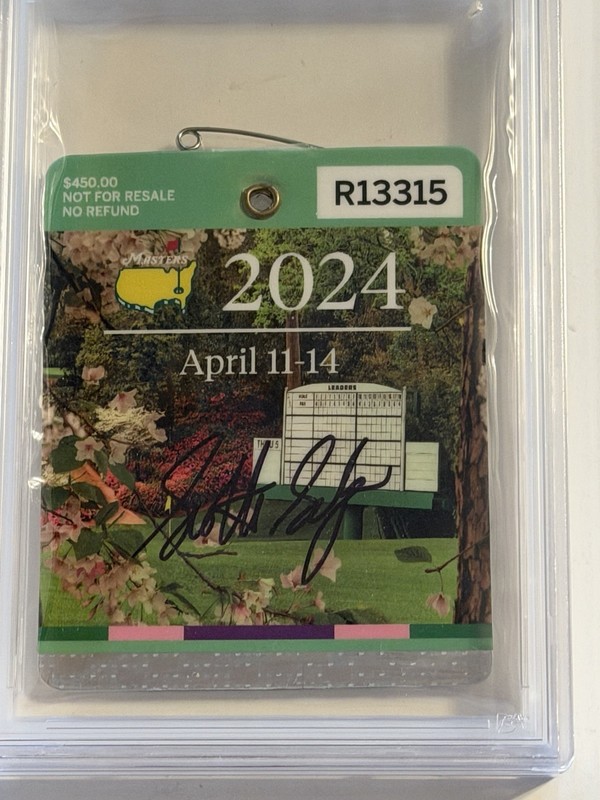 Scottie Scheffler Gem Mint -10 Signed Autographed 2024 Masters Badge PSA/DNA view 2