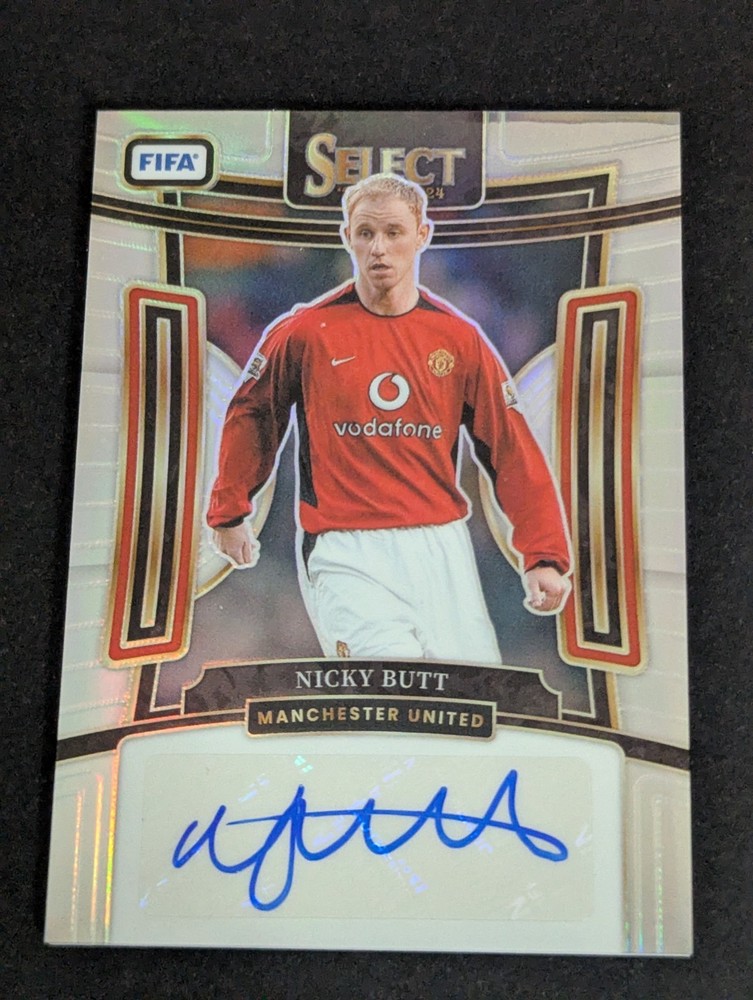 2023-24 Panini Select FIFA Silver Prizm Auto #S-NB NICKY BUTT 