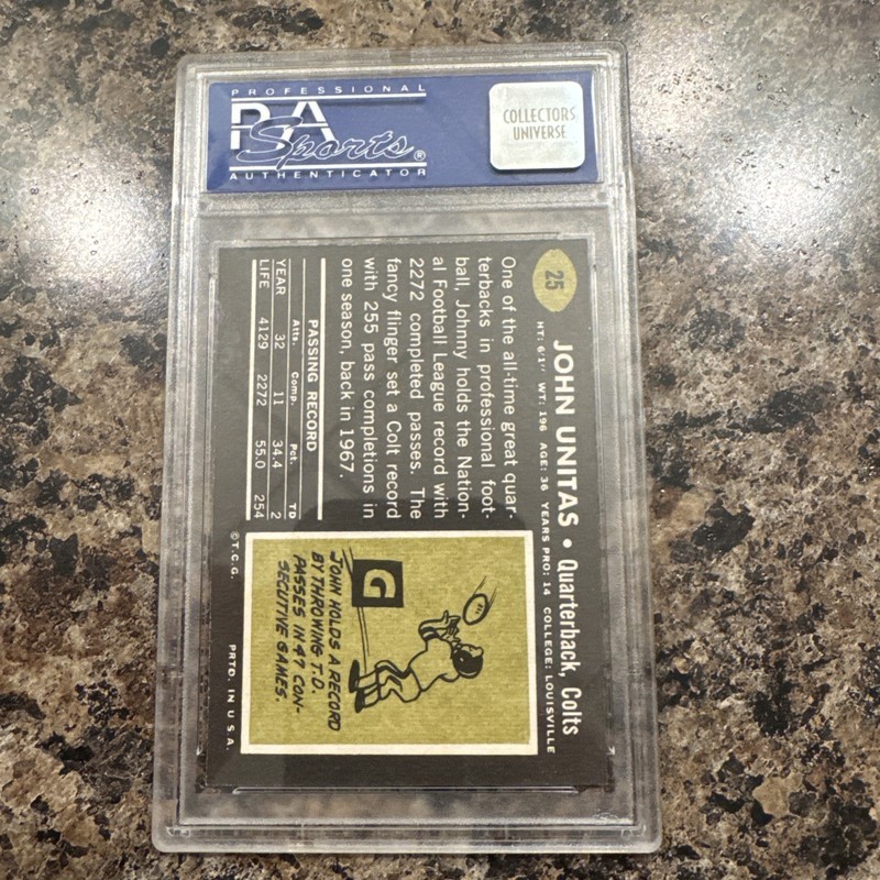 1969 TOPPS FOOTBALL #25 JOHNNY UNITAS PSA 8 view 2