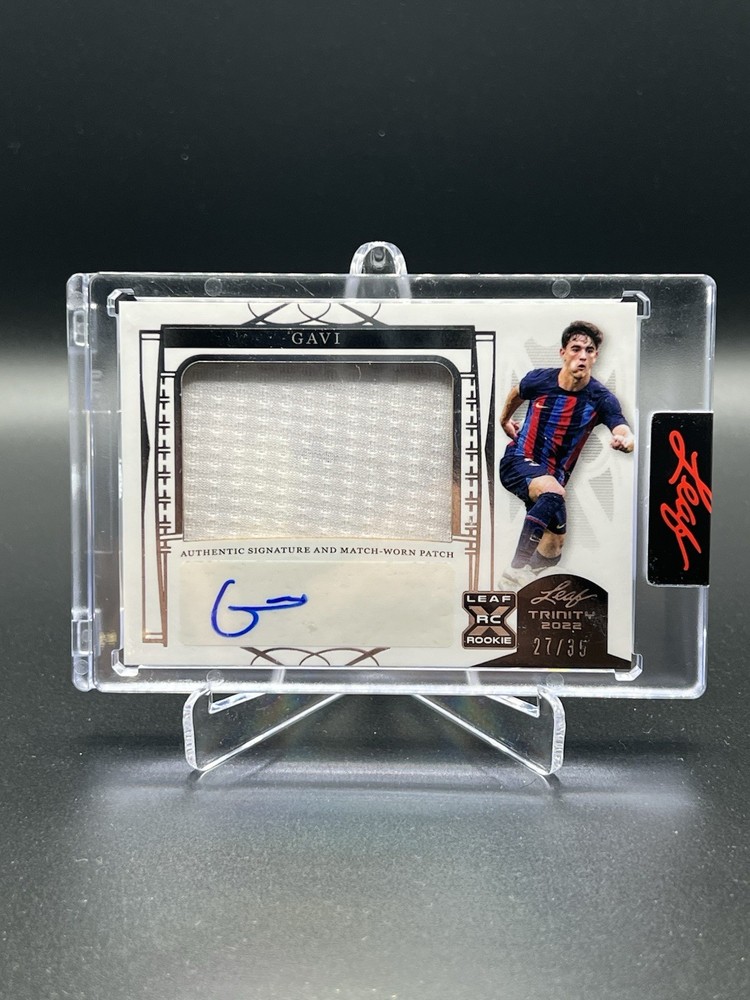 2022 Leaf Trinity Gavi Rookie Autograph Match-Worn Patch /35 Soccer Card