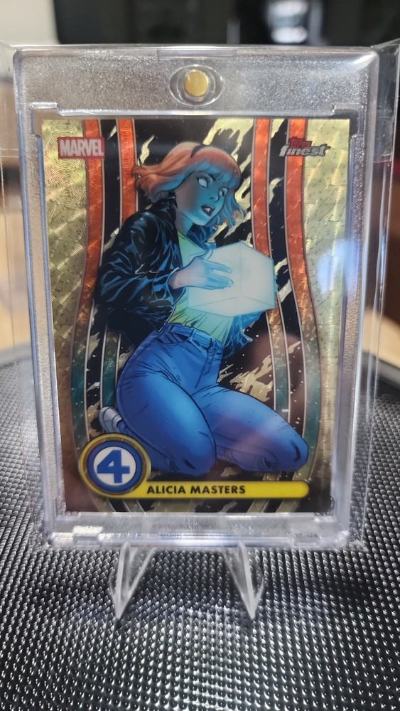 Topps Finest Fantastic Four Alicia Masters  Superfractor 1/1 Gold Vinyl - RARE