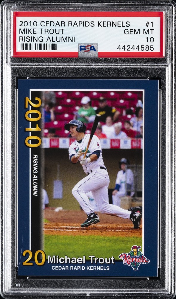 2010 CEDAR RAPIDS KERNELS RISING ALUMNI #1 MIKE TROUT PSA 10