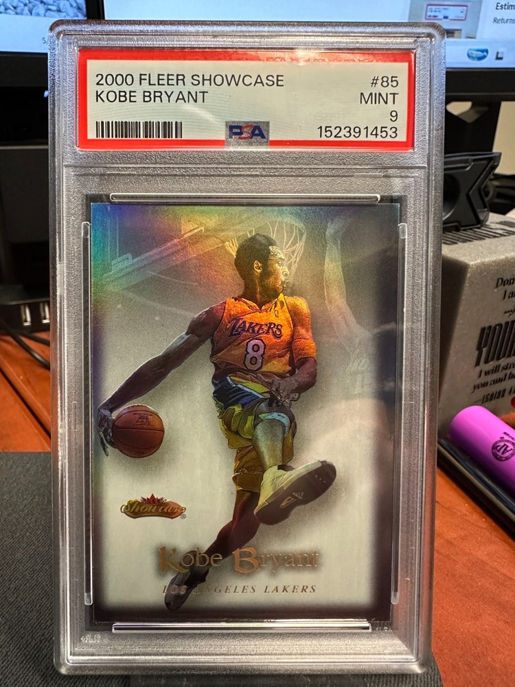 2000 Fleer Showcase Kobe Bryant #85 PSA 9 Mint Lakers Basketball