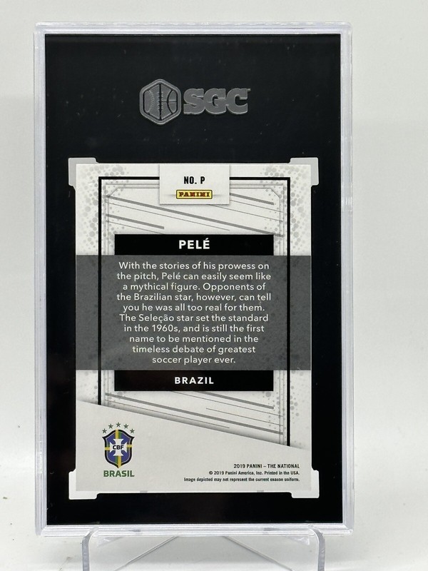2019 Panini National Convention Legends /50 Pele Rainbow Spokes SGC 9 view 2