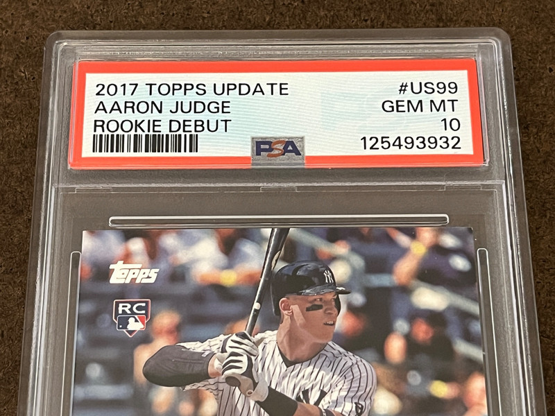 2017 Topps Update - #US99 Aaron Judge (RC) Yankees Rookie Debut GEM MT PSA 10 view 2