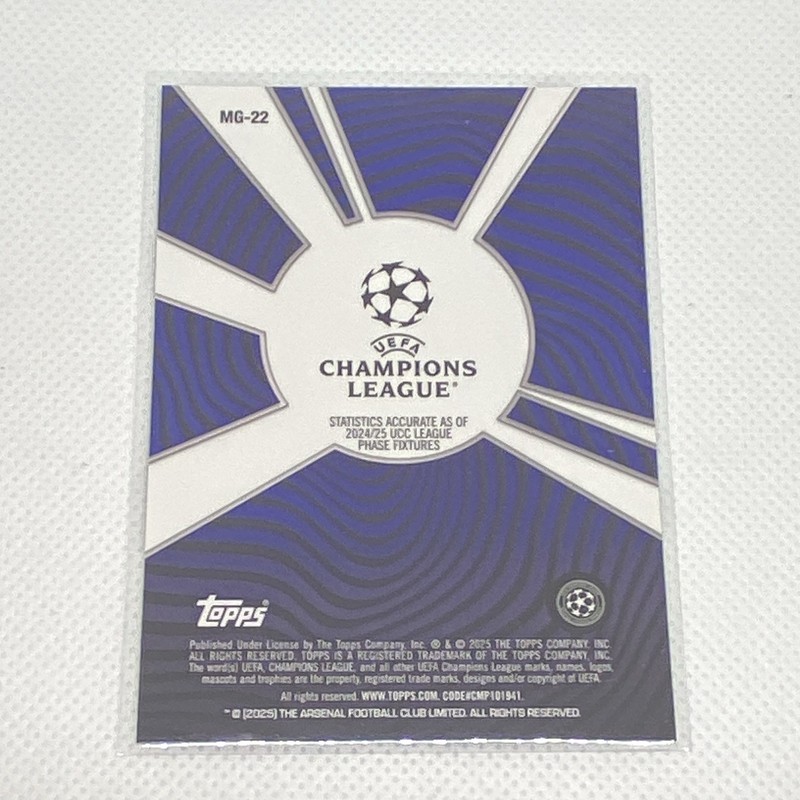 Topps Uefa Club Bukayo Saka Arsenal Green Parallel 2024/25 #MG-22 Soccer Card view 2