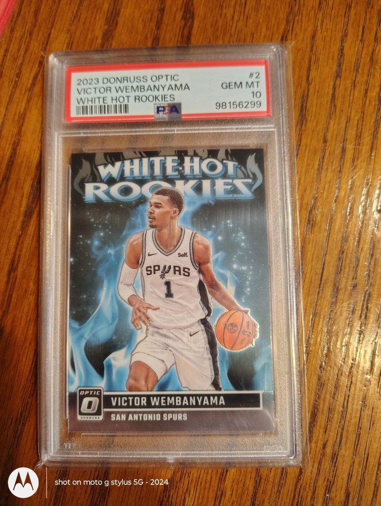 2023 DONRUSS OPTIC VICTOR WEMBANYAMA WHITE HOT RC GRADED PSA 10 GEM MT