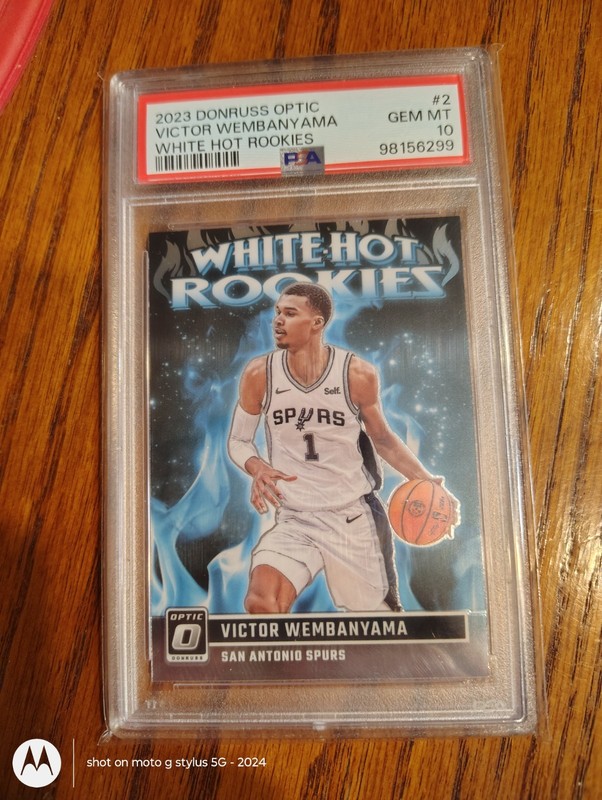 2023 DONRUSS OPTIC VICTOR WEMBANYAMA WHITE HOT RC GRADED PSA 10 GEM MT view 2