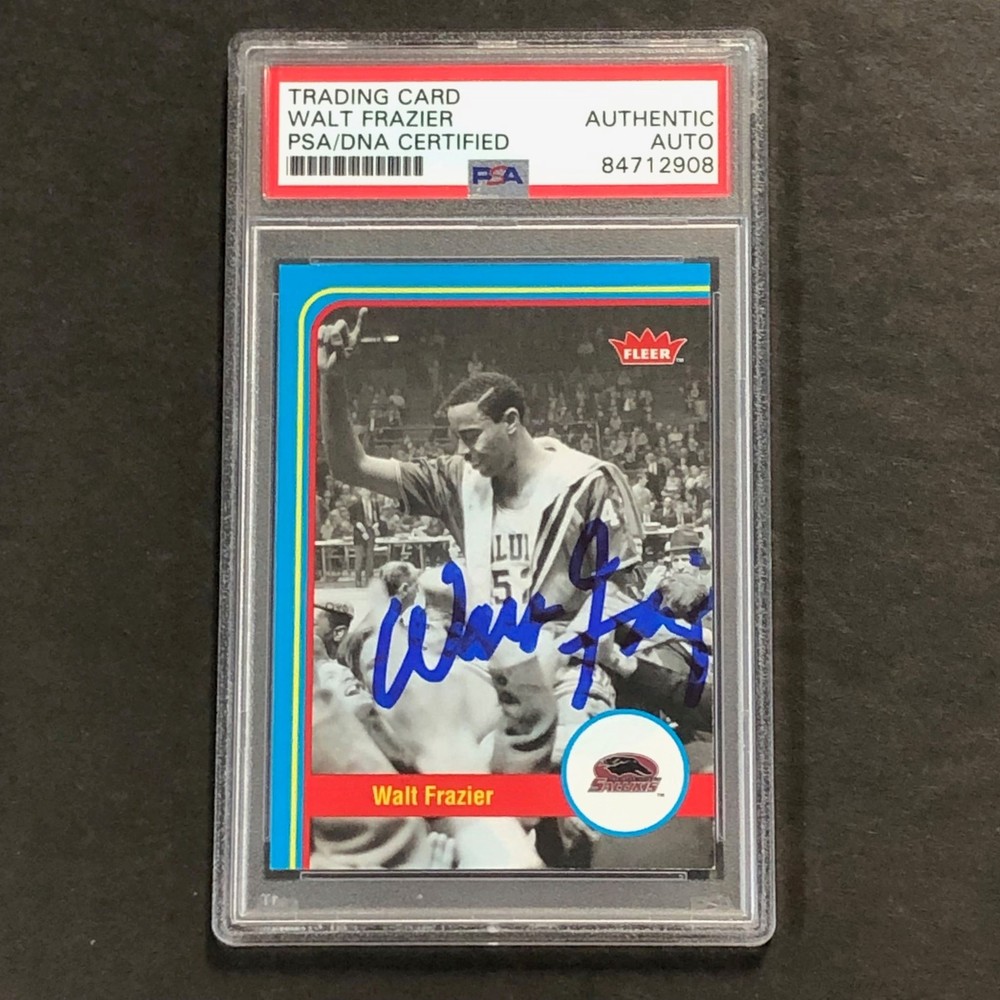 2012-13 Fleer Retro Basketball #25 Walt Frazier Signed Card AUTO PSA Slabbed Sal