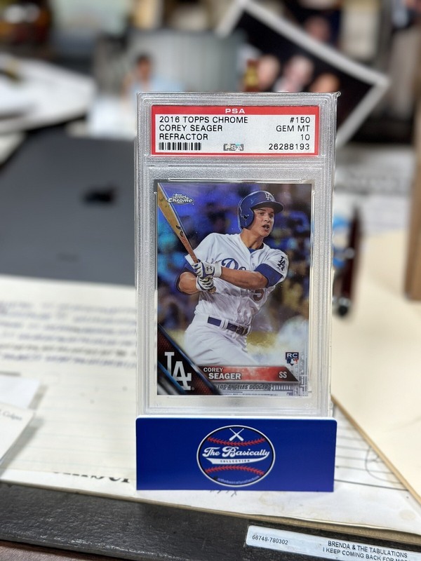 2016 Topps Chrome Refractor Corey Seager Rookie RC Dodgers #150 PSA 10 Rookie view 2