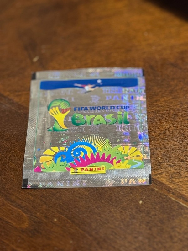 (1) Sealed Pack (5 Stickers) 2014 Brazil Brasil Panini World Cup Cristiano Messi view 2