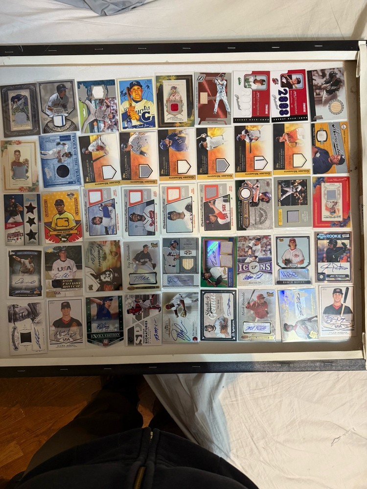 MLB Assorted Auto’s & Game Used (45ct.))27 Game Used/ 18 Autos