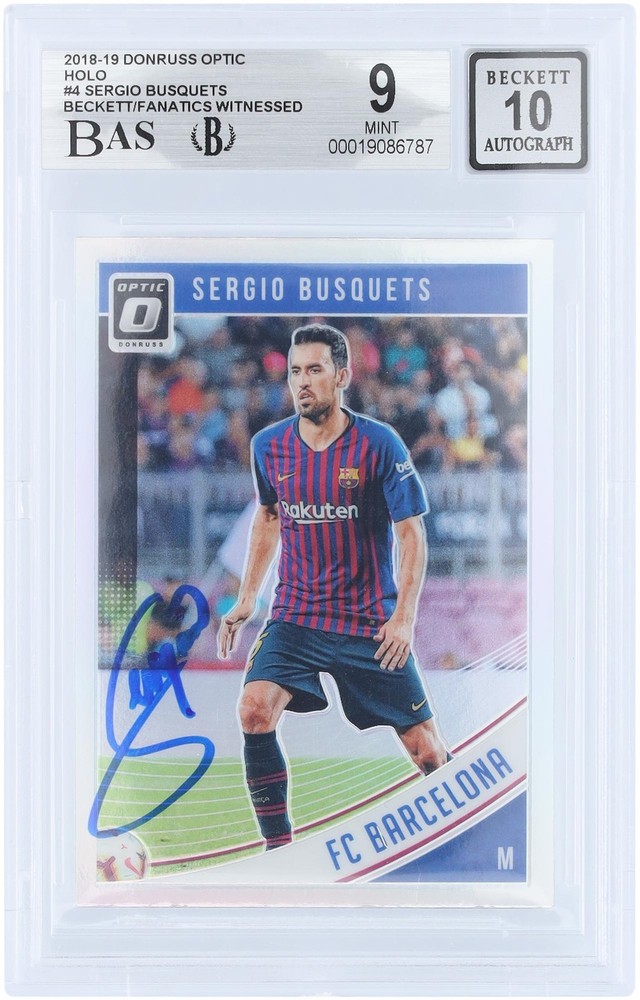 Sergio Busquets FC Barcelona Signed '18-19 Panini Donruss Optic #4 BAS 9/10 Card