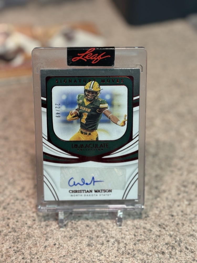 Panini 2022 Immaculate Christian Watson Signature Moves Auto Football Card
