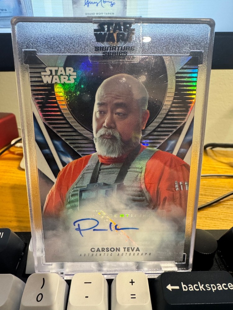2023 Star Wars Signature Series Captain Carson Teva Paul Sun-Hyung Lee Auto