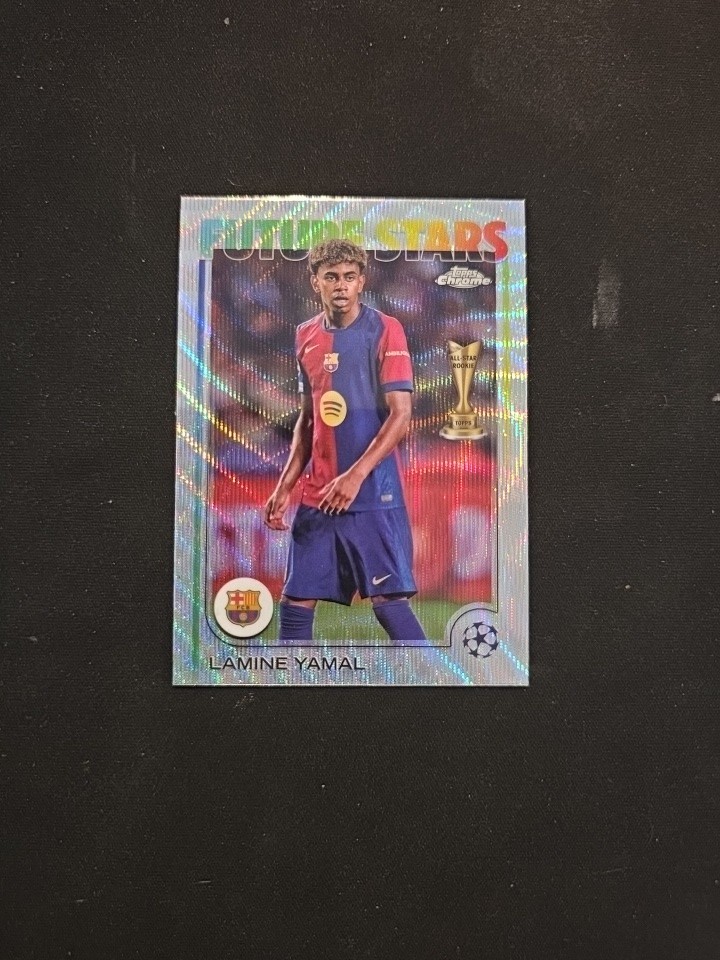 Lamine Yamal 2024-25 Topps Chrome UEFA Future Stars Wave Refractor Rookie RC