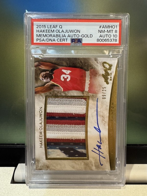 2015 Leaf Q HAKEEM OLAJUWON /25 AUTO-GOLD PSA 8 - PSA 10 AUTO view 2