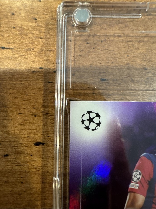 2023-24 Topps UEFA Club Competitions - Lamine Yamal #64 Purple Foil RC 174/299 view 2