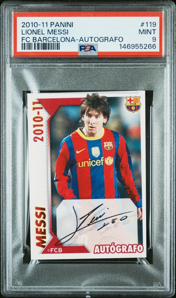Lionel Messi AUTO 2010-11 Panini FC Barcelona Autografo #119 PSA 9