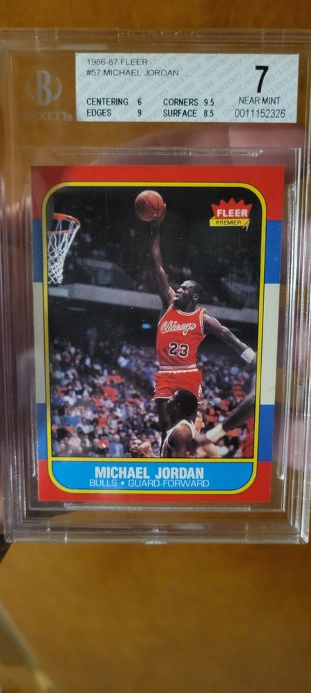 1986-87 Fleer #57 Michael Jordan Rookie. Beautiful Card. Under Graded Beckett 7
