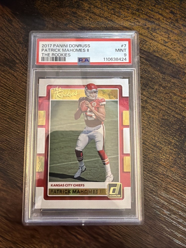 2017 Panini Donruss - The Rookies Patrick Mahomes II #7 (RC) HOF PSA 9