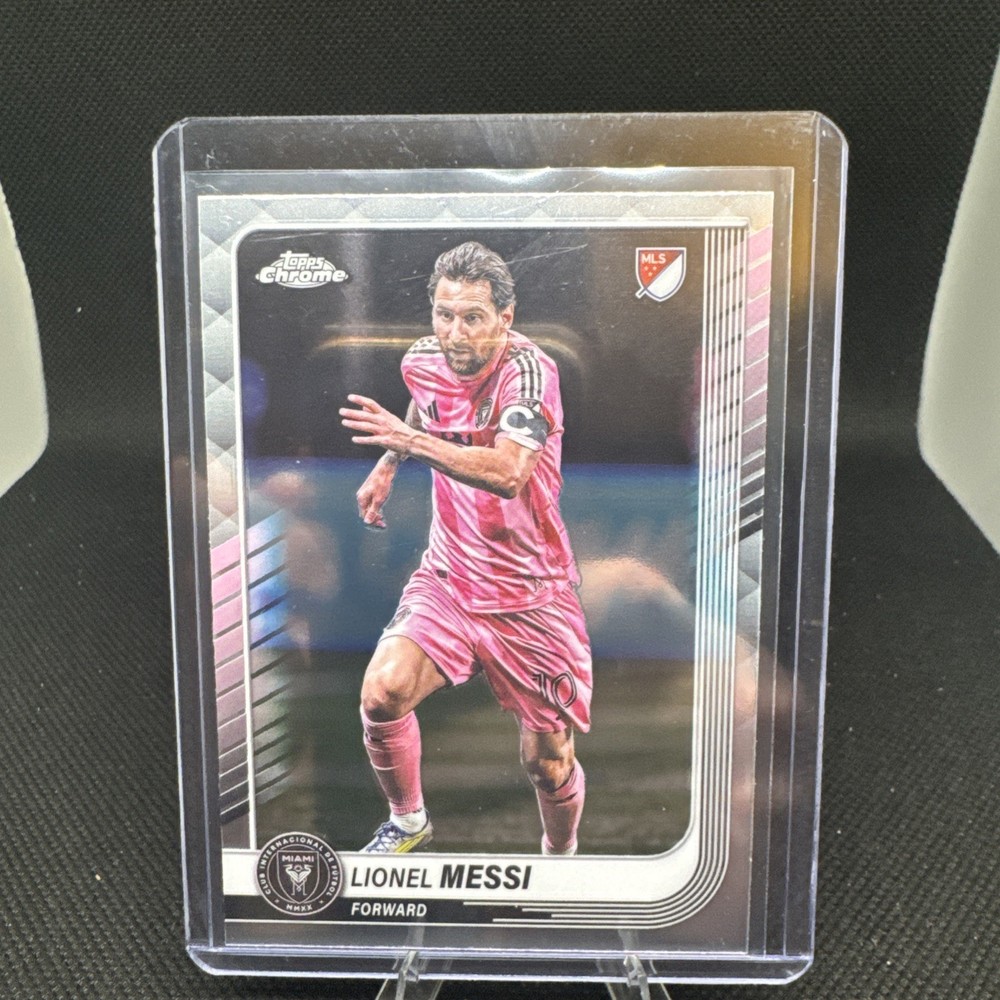 Topps Chrome Lionel Messi Base Set Card #10 Inter Miami CF 2025 MLS