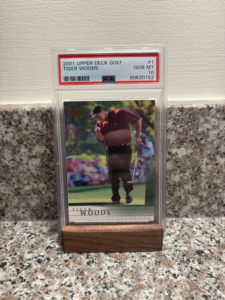 2001 Upper Deck Golf Tiger Woods #1 (RC) PSA 10