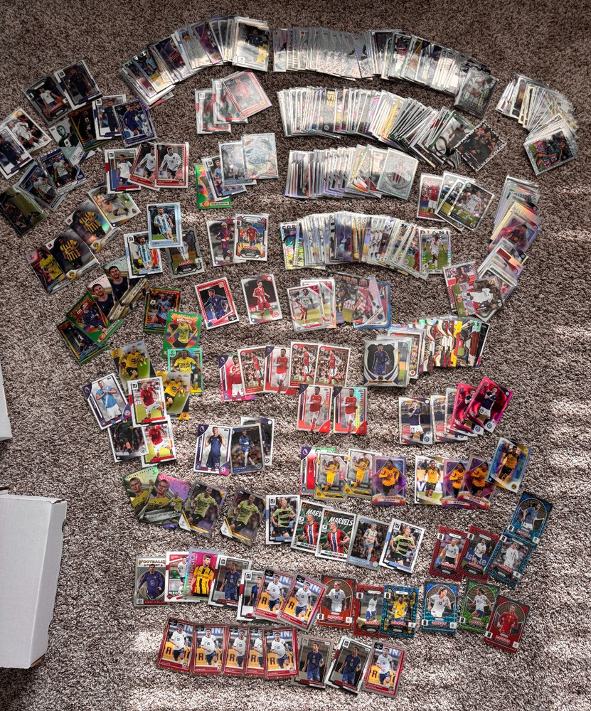 Soccer Bulk Lot All Sleeved Inserts Rookies Messi Mbappe Yamal Karl Pulisic More