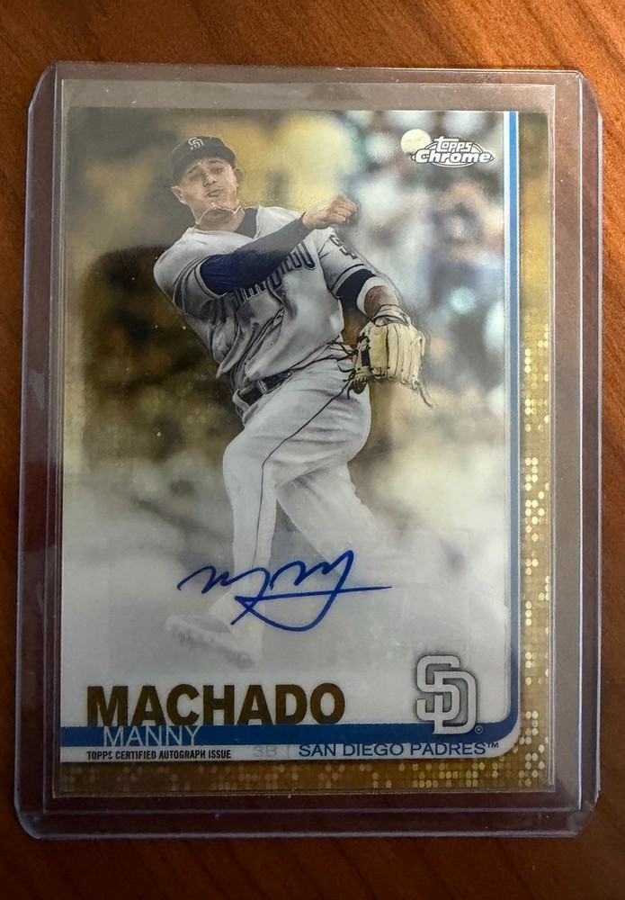 2019 Topps Chrome Update Manny Machado Auto Gold Refractor #20/50 Padres