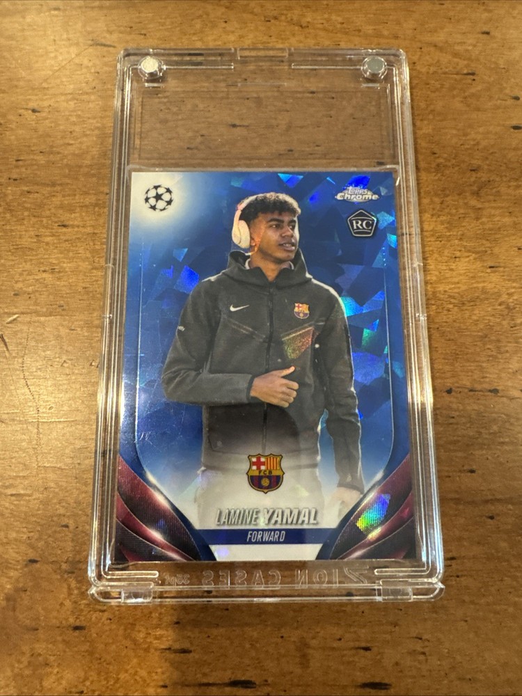 2023-24 Topps Chrome UCC Sapphire Edition - Lamine Yamal Image Variation RC