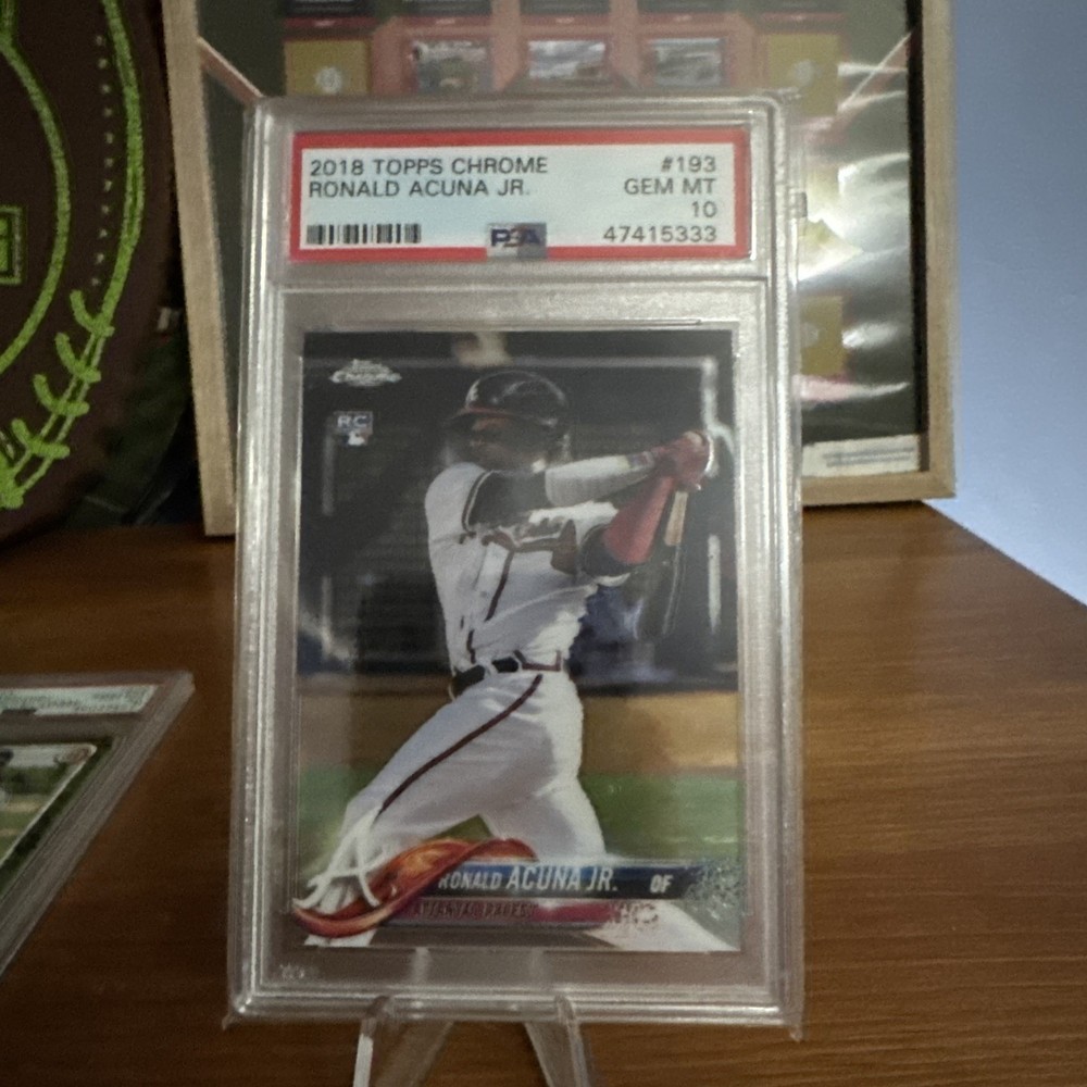 Topps 2018 Chrome Ronald Acuna Jr. Rookie #193 Braves PSA 10