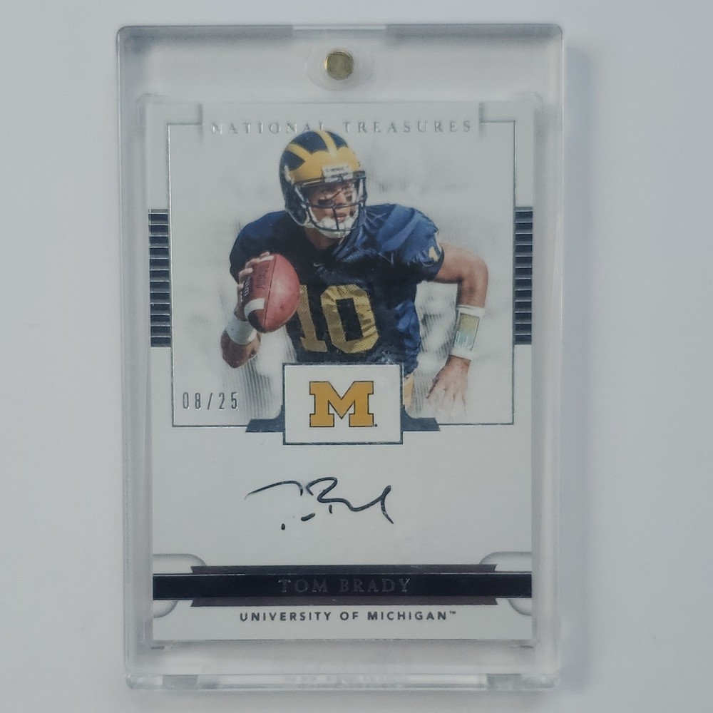 2017 Panini National Treasures Tom Brady Team Logos Auto /25 Michigan