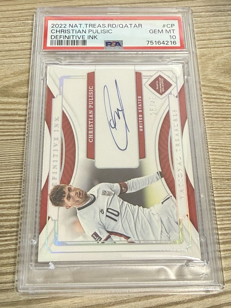 2022 National Treasures World Cup Christian Pulisic Def Ink Auto /49 USA PSA 10