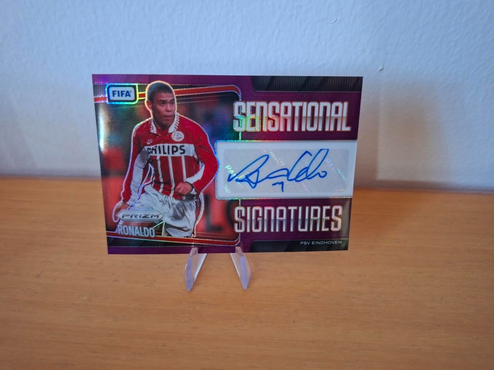 2025-26 Panini Prizm FIFA Soccer Ronaldo Auto /25 R9 Sensational Signatures
