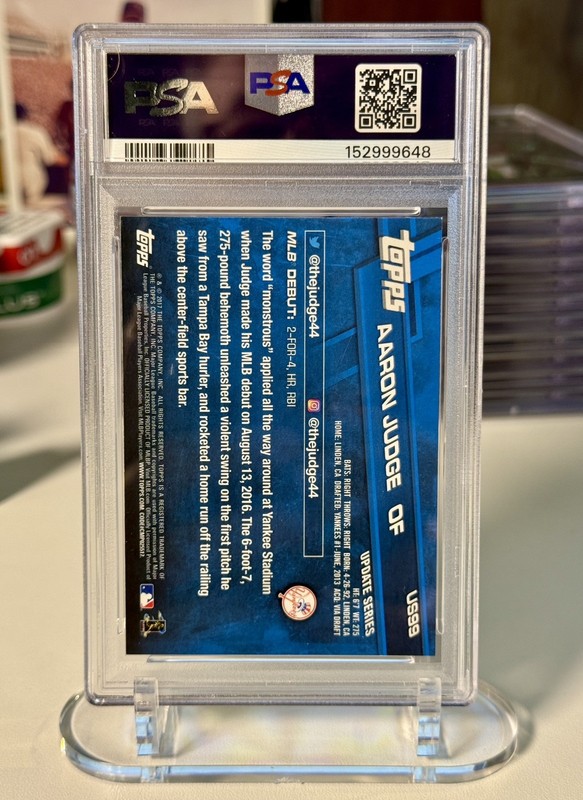🔥 2017 Topps Update Aaron Judge Rookie Debut (Batting) - PSA 9 🔥 view 2