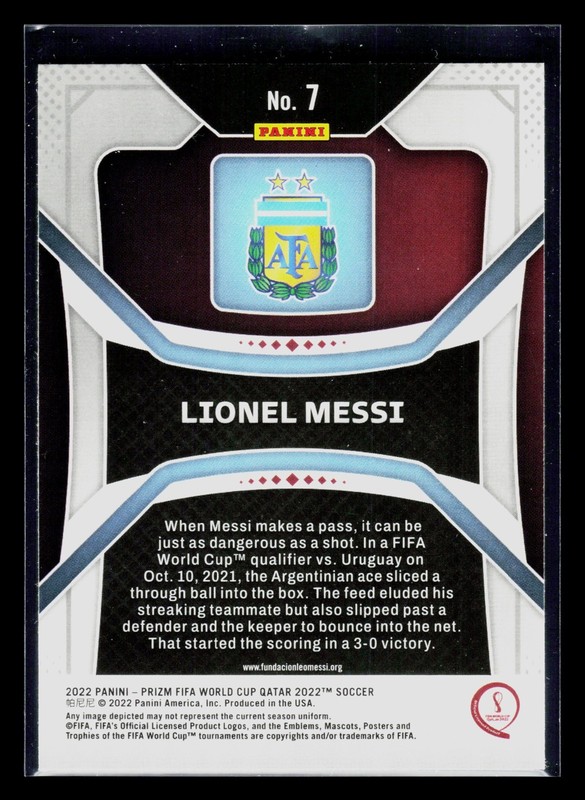 2022 Panini Prizm FIFA World Cup Qatar Soccer Lionel Messi Argentina #7 view 2