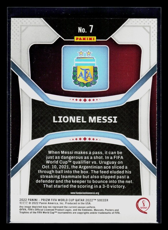 2022 Panini Prizm FIFA World Cup Qatar Soccer Lionel Messi Argentina #7 view 2