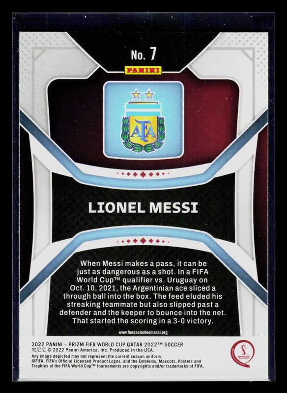2022 Panini Prizm FIFA World Cup Qatar Soccer Lionel Messi Argentina #7 view 2