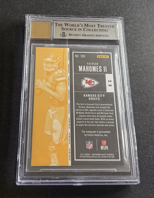 2017 Patrick Mahomes II Contenders Optic Silver Prizm Rookie Auto BGS 9 #103 RC view 2