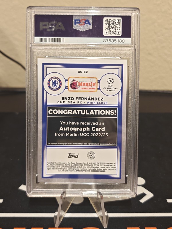 2022-23 Topps Merlin UEFA Club Competitions Autographs Enzo Fernandez /150 view 2