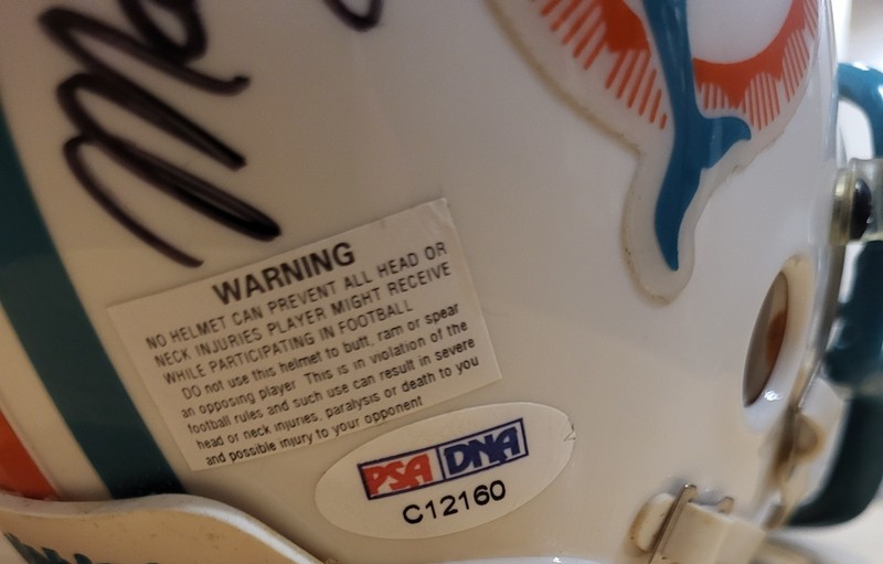 (PSA/DNA) 1972 Dolphins - Autographed by 6 Players (see description) Mini Helmet view 2