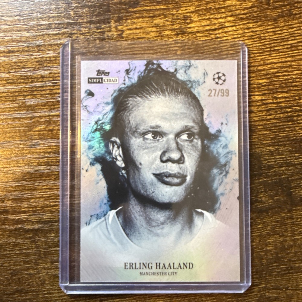 Erling Haaland 2025-26 Topps Simplicidad UCL Retrato Manchester City Blue /99
