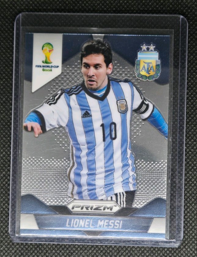 2014 LIONEL MESSI #12 Panini Prizm World Cup ARGENTINA
