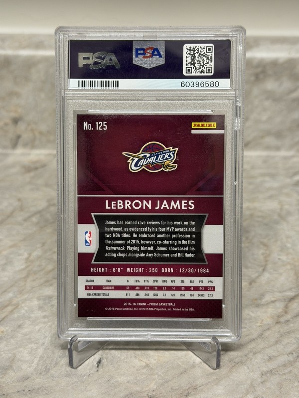 2015 Panini Prizm #125 LeBron James Cleveland Cavaliers PSA 9 MINT view 2