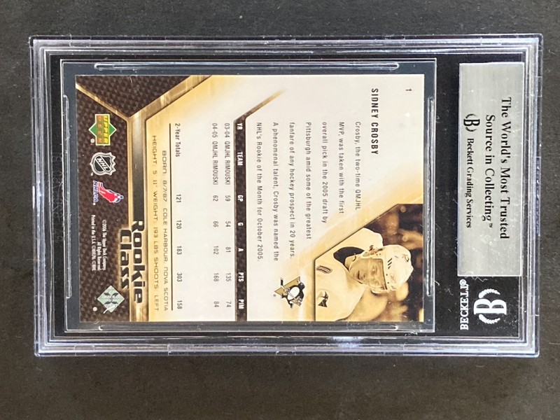 2005 Upper Deck Rookie Class Sidney Crosby RC Mint BGS 9 view 2