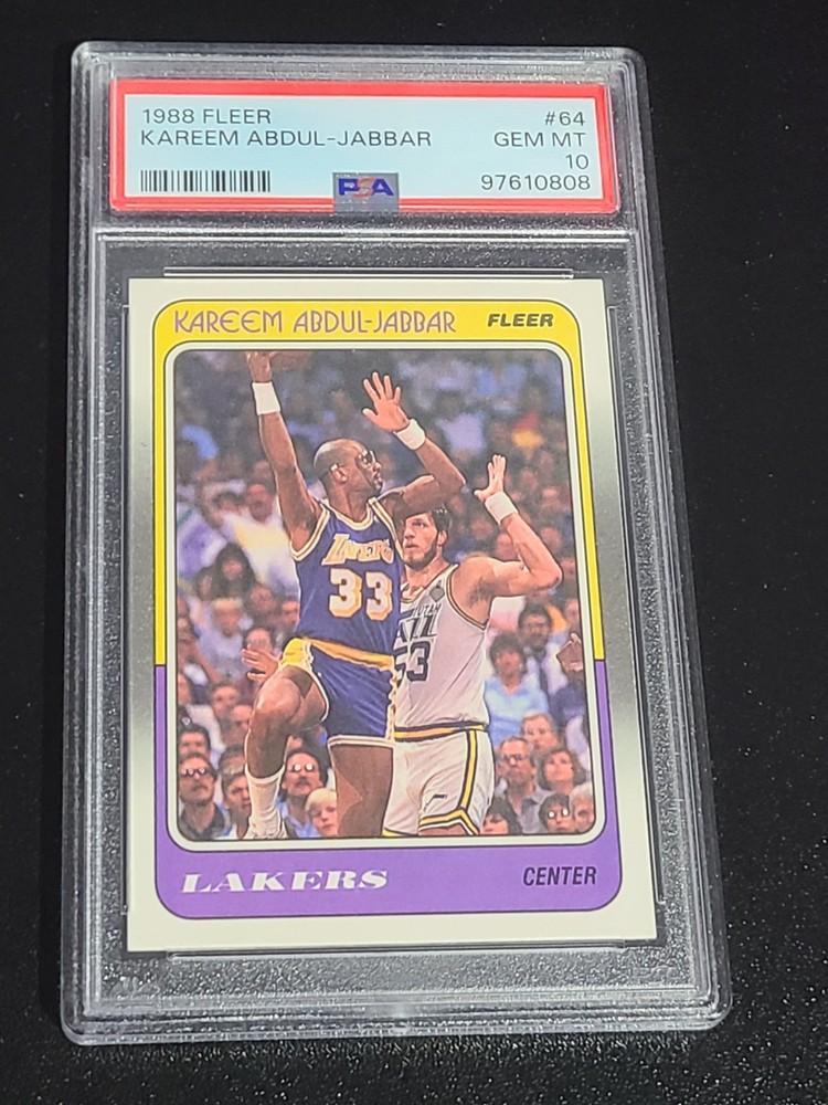 1988 FLEER #64 KAREEM ABDUL-JABBAR LAKERS HOF PSA 10