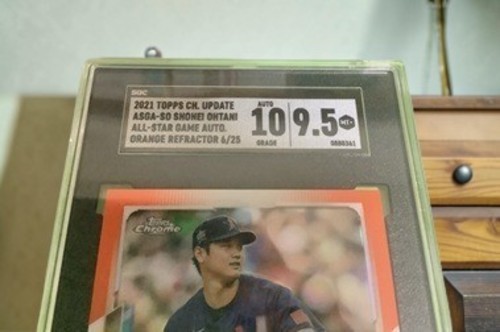 Shohei Ohtani Bowman Chrome Orange Auto /25 BGS 9.5 All Star Game view 2