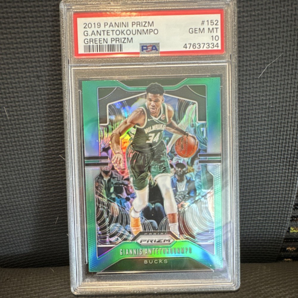 Panini Prizm 2019-20 Giannis Antetokounmpo Green Prizm #152 PSA 10